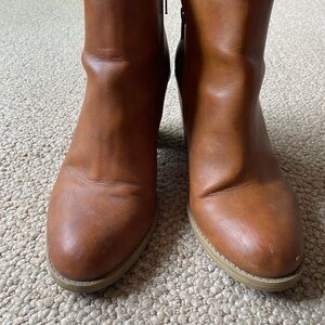 Classic Women's Tan Leather Ankle Boots